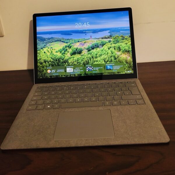 Microsoft Surface Laptop 3 | Intel Core i7-1065G7 | 16GB RAM | 256GB SSD | eBay UK
